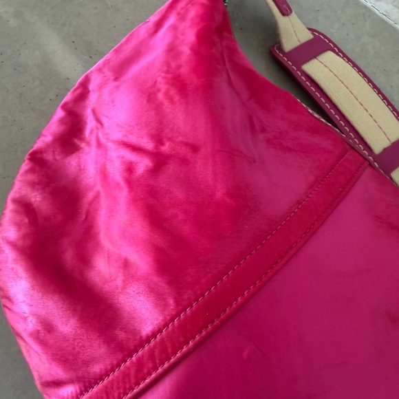 Rare Coach Y2K Fuchsia satin Shoulder Bag - Picture 8 of 16